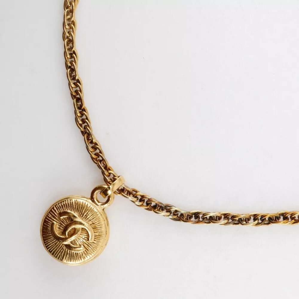 CHANEL COCO Mark Necklace vintage Plated Gold 36.4g Women - Picture 7 of 8